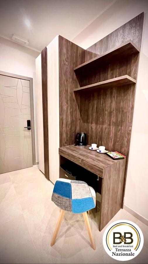 B&B Terrazza Nazionale Наполи Екстериор снимка