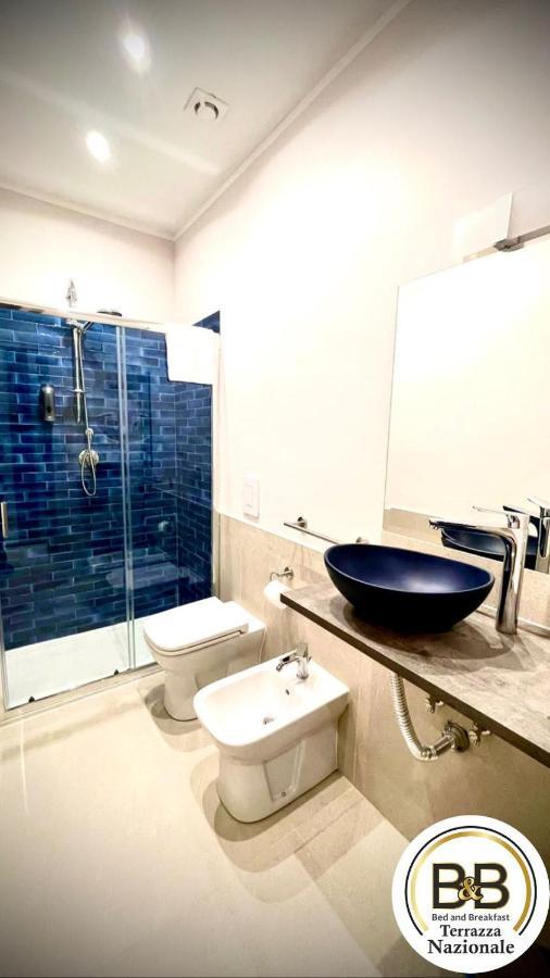B&B Terrazza Nazionale Наполи Екстериор снимка