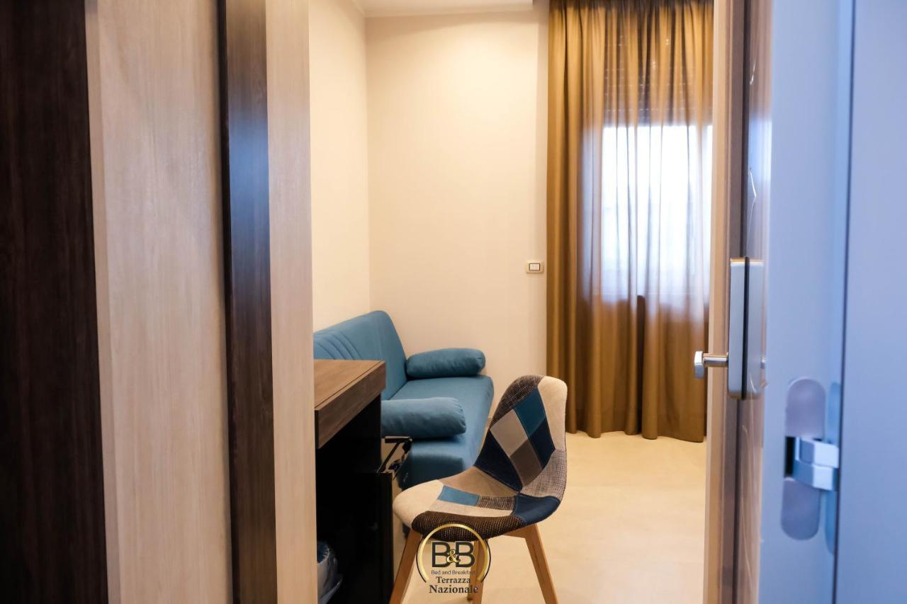 B&B Terrazza Nazionale Наполи Екстериор снимка