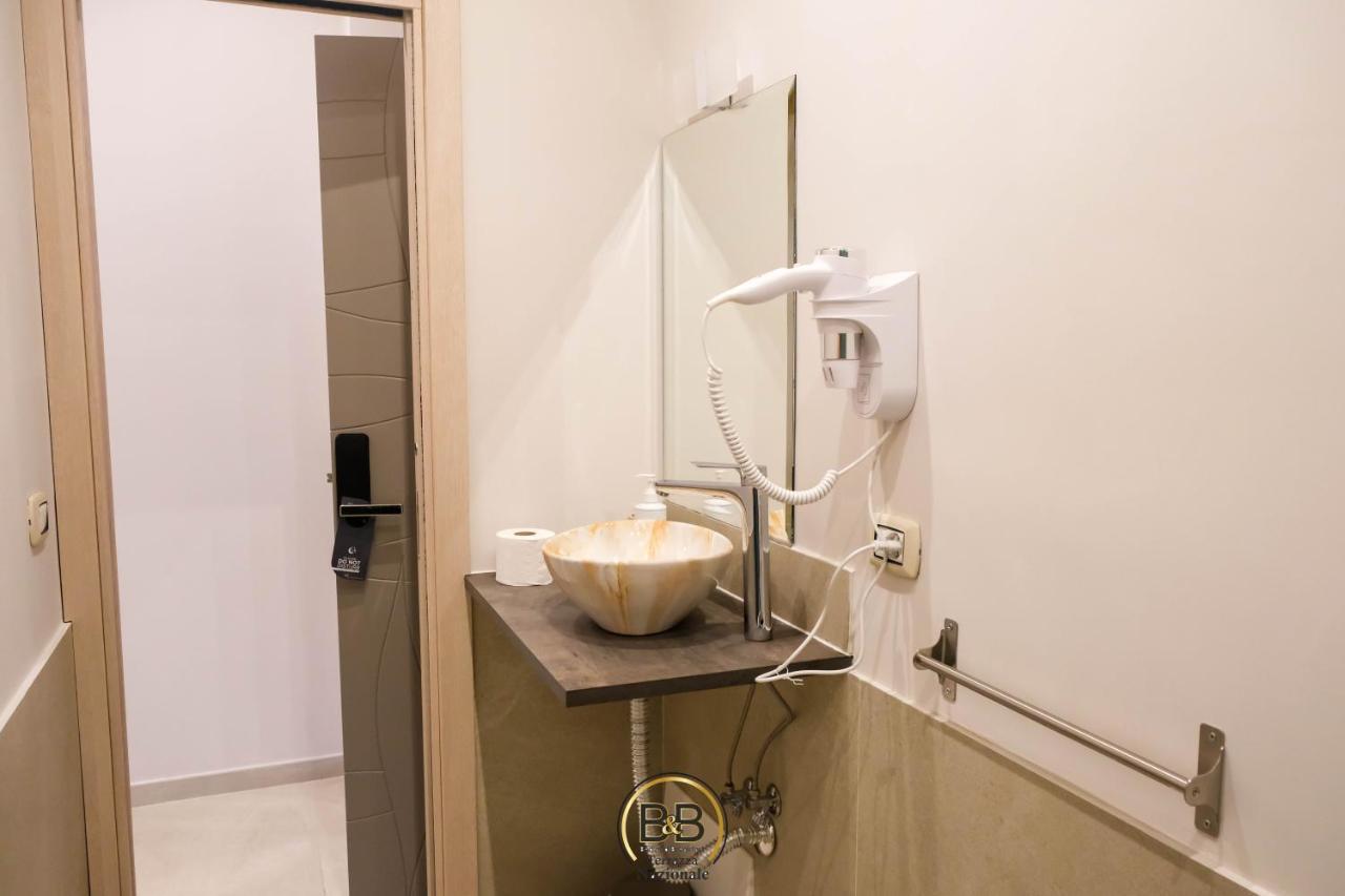 B&B Terrazza Nazionale Наполи Екстериор снимка