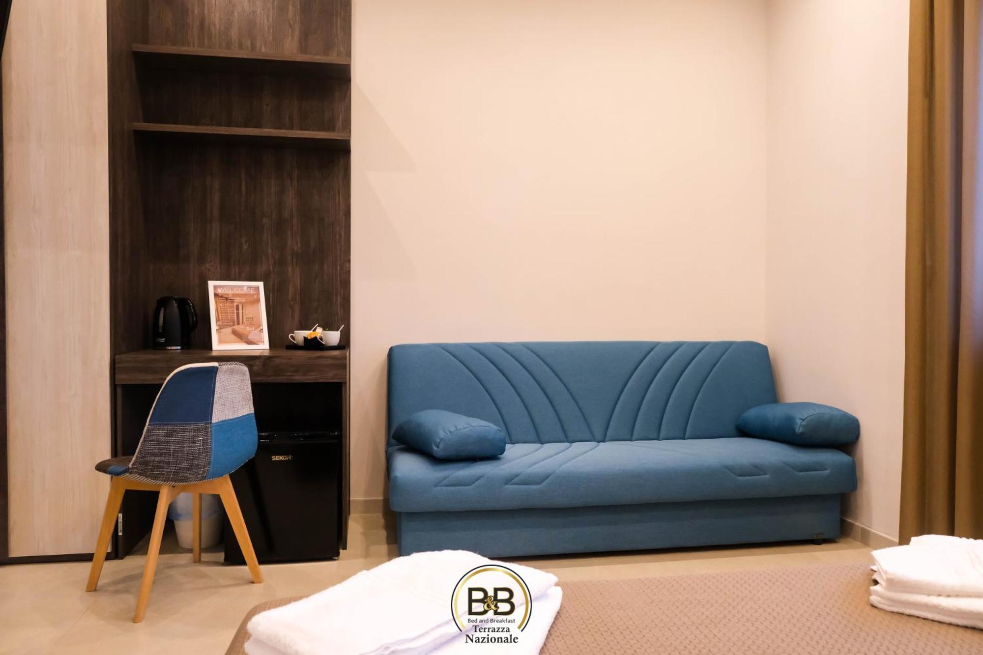 B&B Terrazza Nazionale Наполи Екстериор снимка