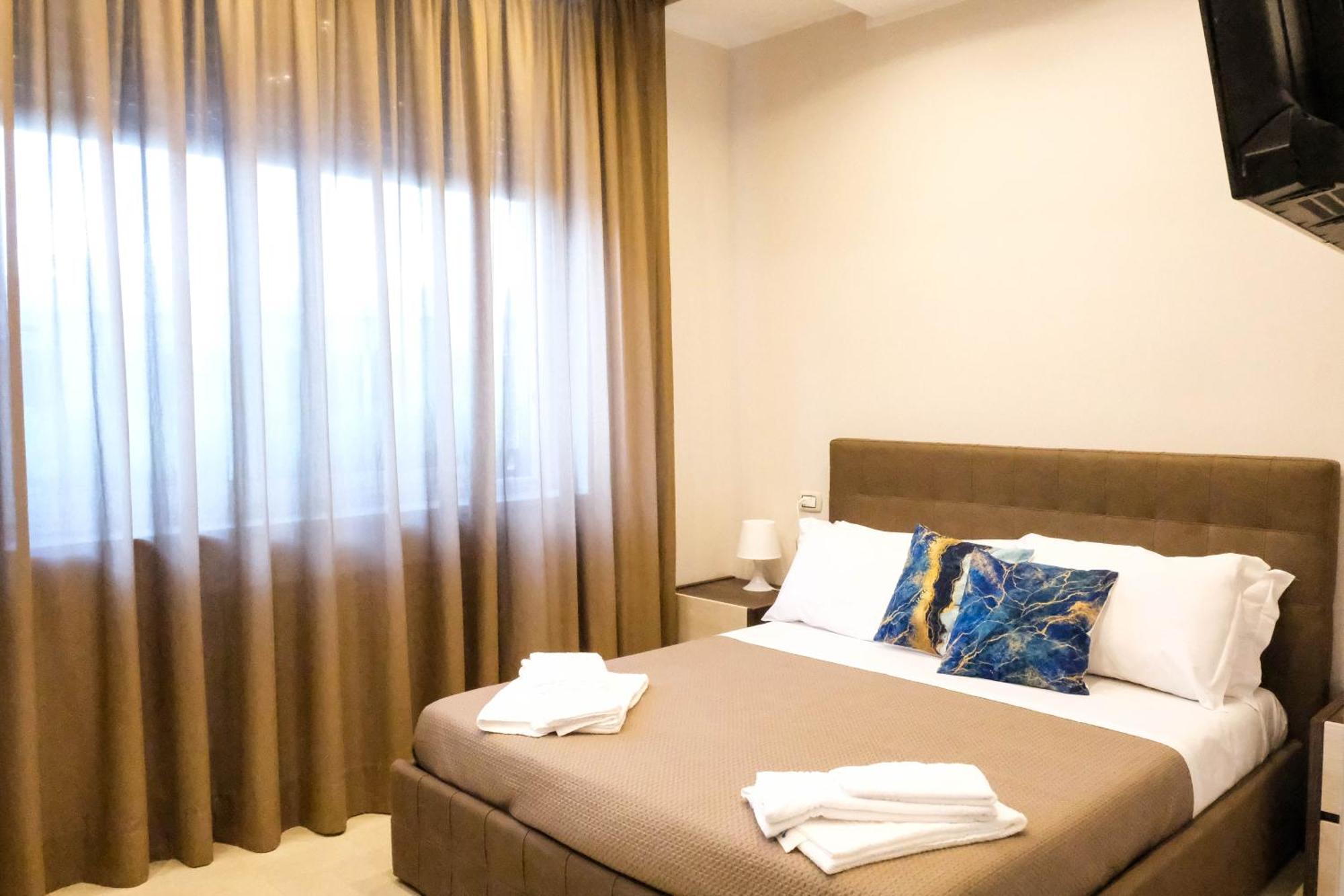 B&B Terrazza Nazionale Наполи Екстериор снимка