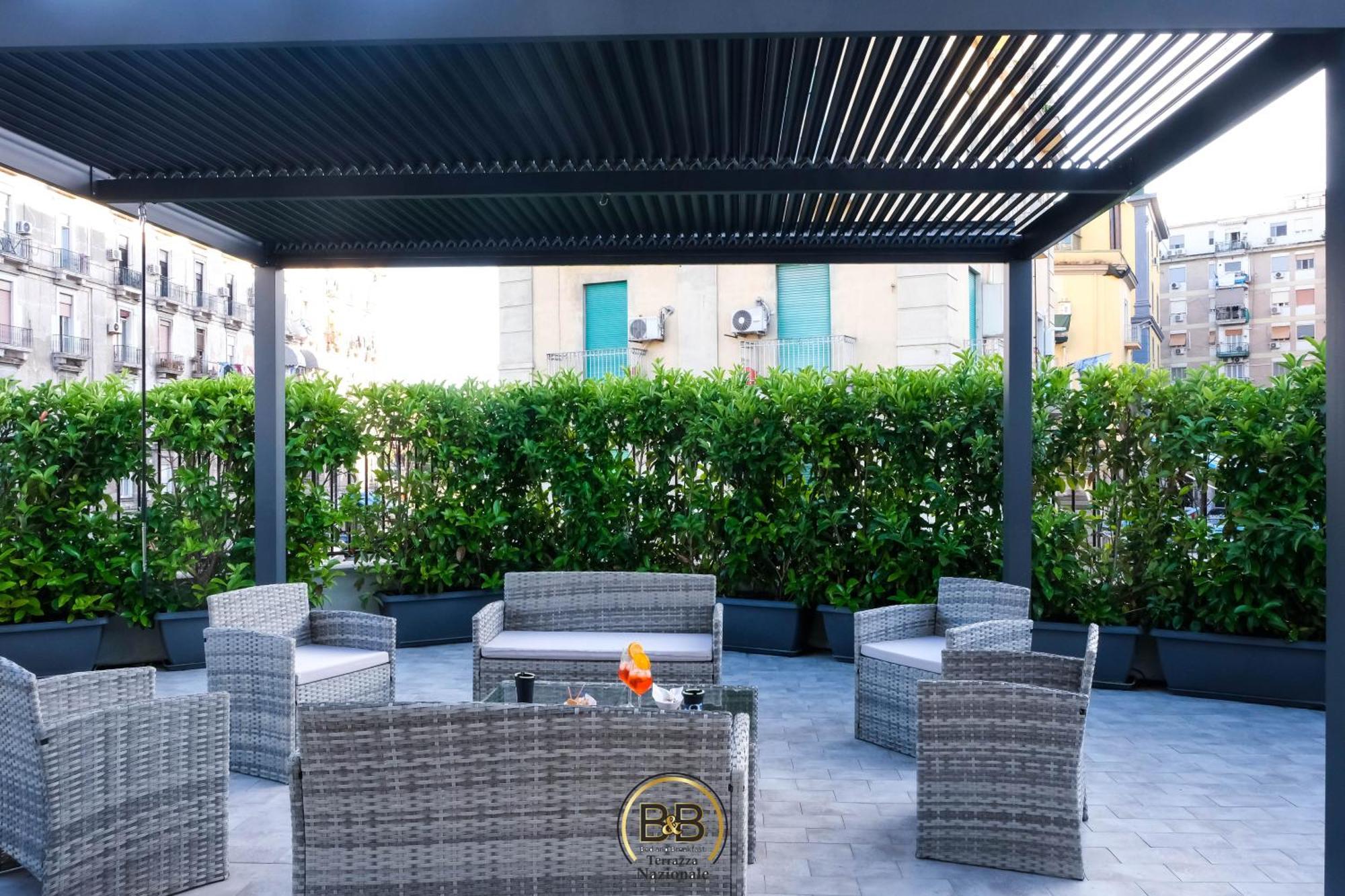 B&B Terrazza Nazionale Наполи Екстериор снимка